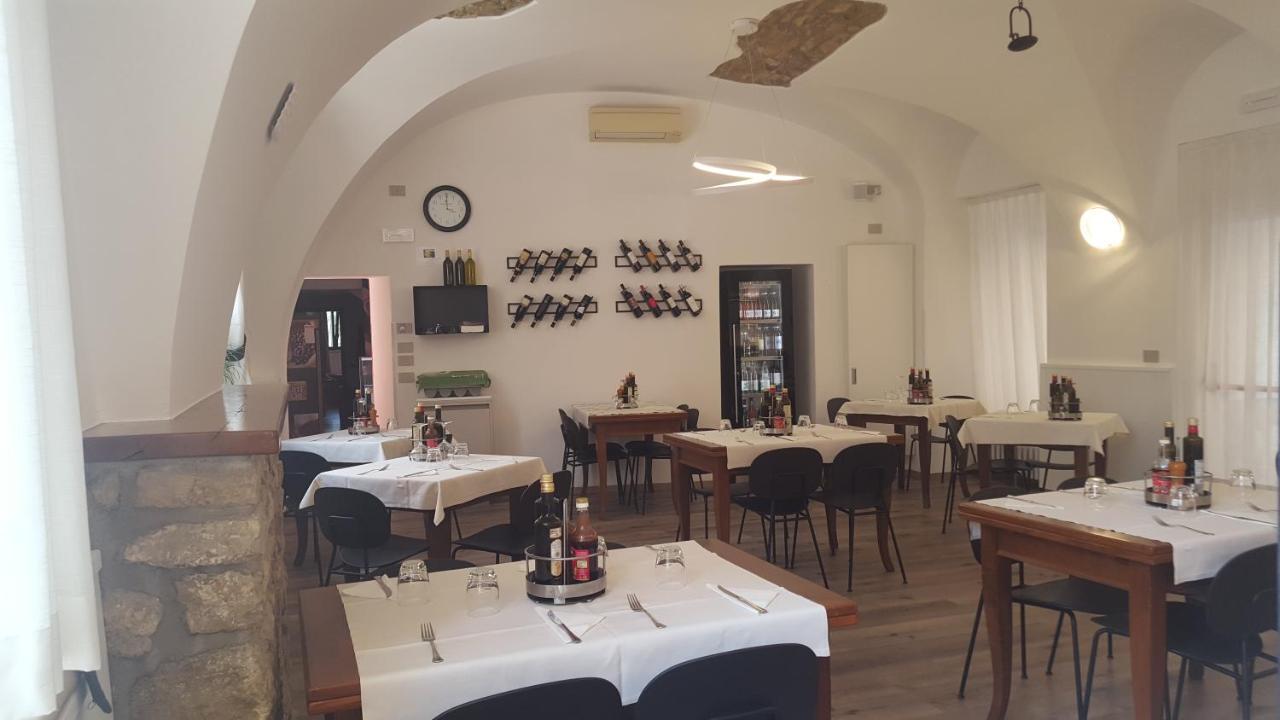 Hotel Pace Brenzone sul Garda Buitenkant foto