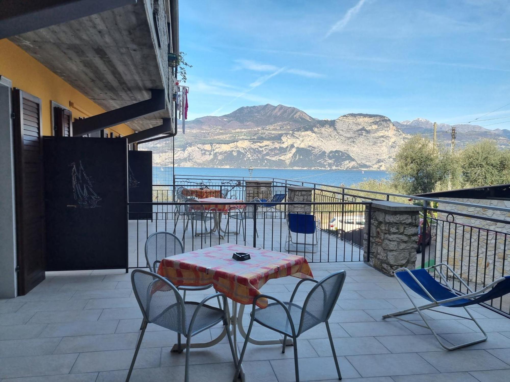 Hotel Pace Brenzone sul Garda Buitenkant foto