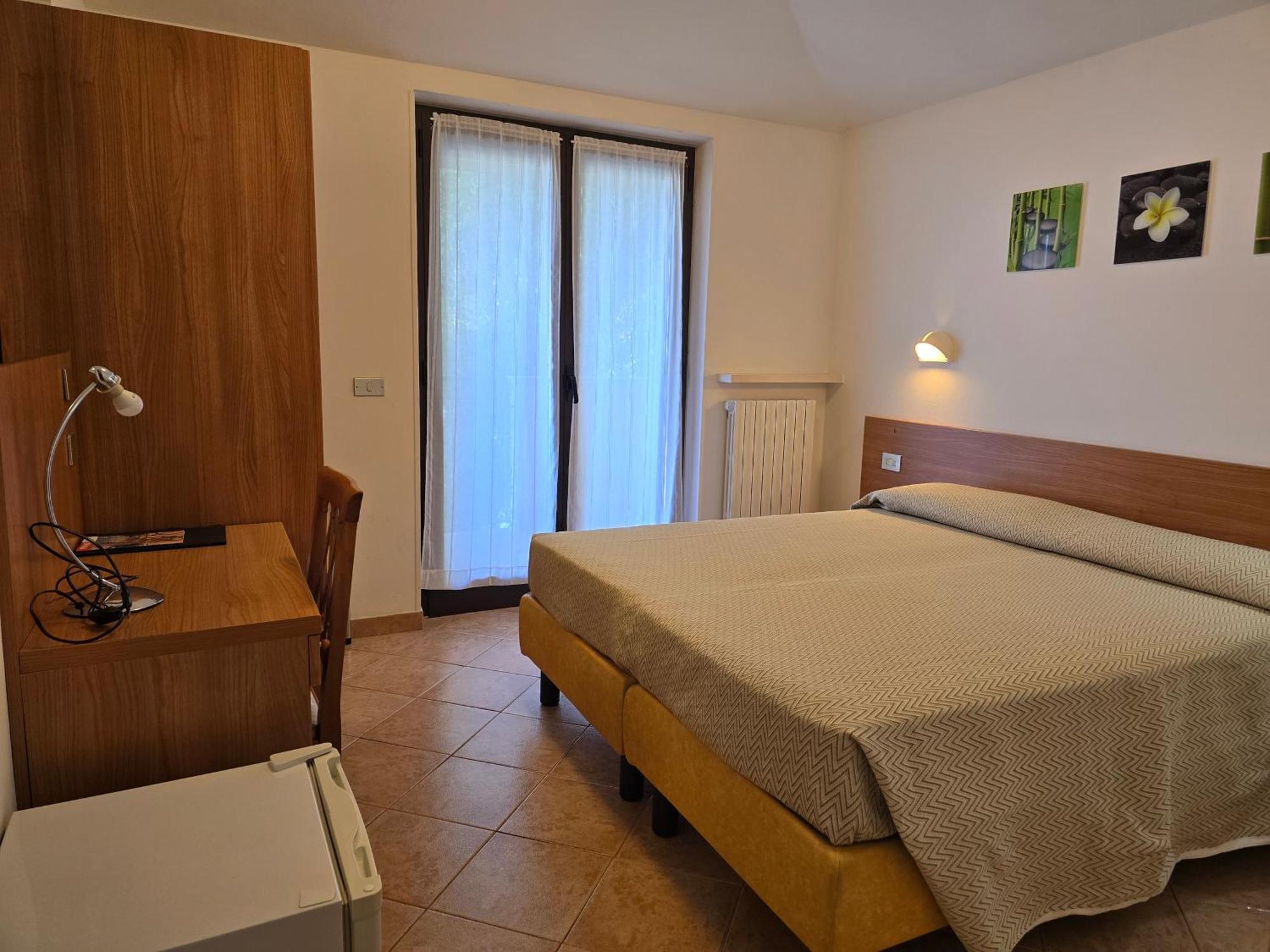 Hotel Pace Brenzone sul Garda Buitenkant foto